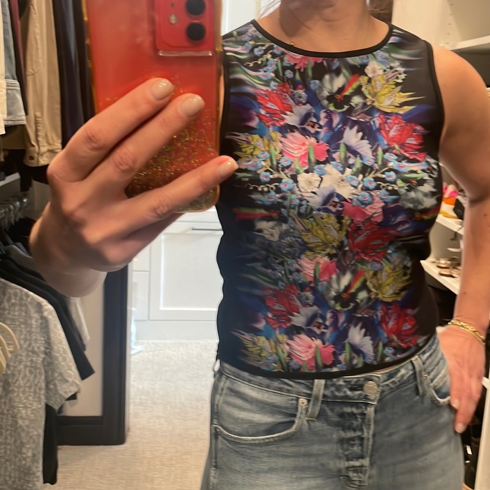 Cynthia Rowley - M - Cropped Bonded top